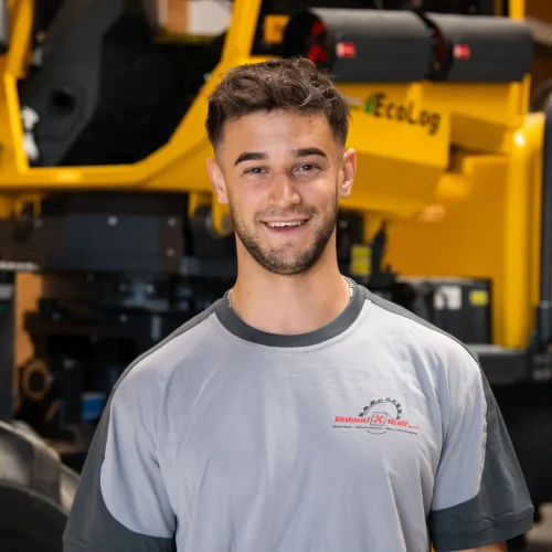 roland-rolli-team-portrait-jung_13